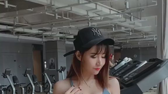 每日养眼防止散光